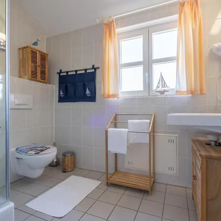 Feriendorf Rugana - Komfort Appartement Mit 1 Schlafzimmer B27 Dranske Exterior photo